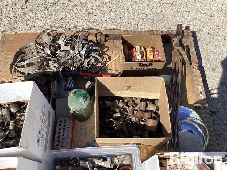 clamps,-brass-bushings,-miscellaneous-creston-wrench-parts-&-hardware-image-13