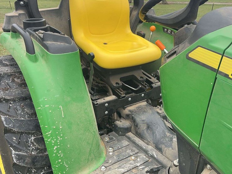 john-deere-3032e-image-15