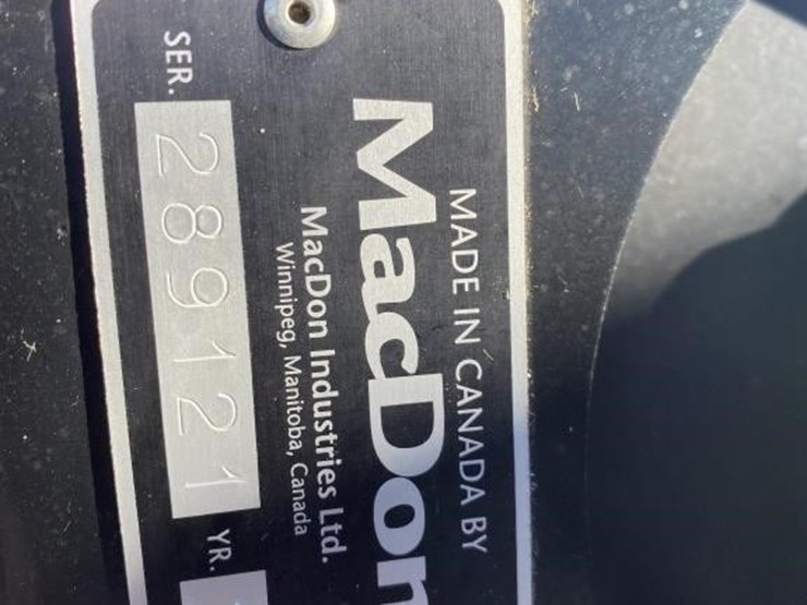 macdon-fe75-s-drapper-image-6