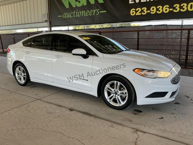 2018-ford-fusion-hybrid-s-sdn-image-2
