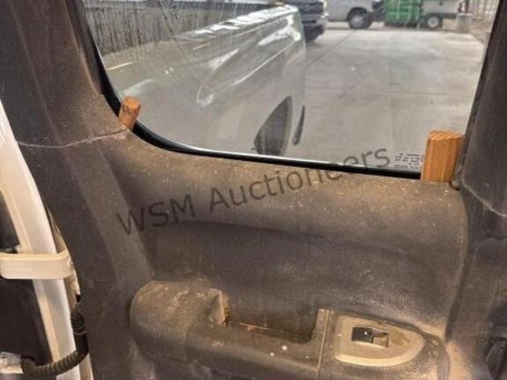 chevrolet-silverado-2500hd-image-29