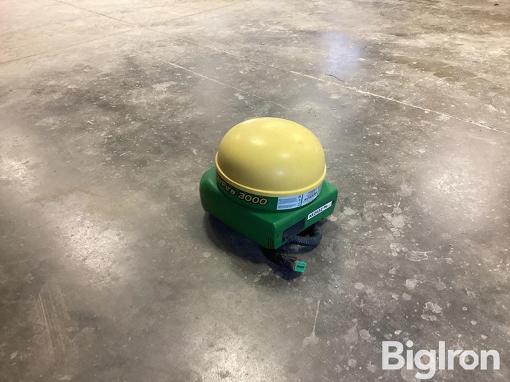 2015-john-deere-3000-image-7