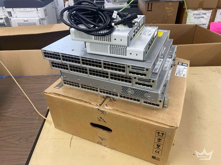 misc-cisco-network-switches-image-3