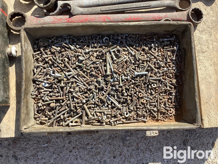 wrenches,-washers,-hardware-&-springs-image-18