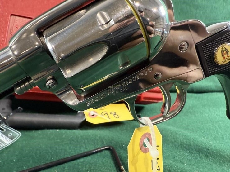 set-of-ruger-sass-new-vaquero-45colt-revolvers-image-9