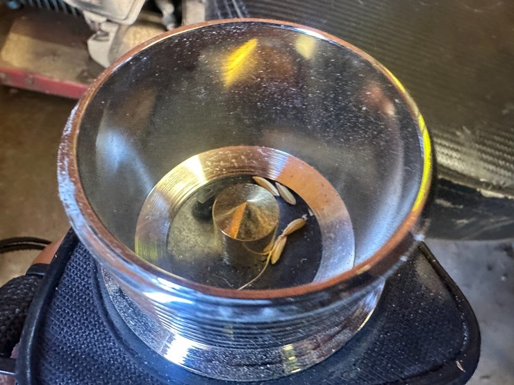 #35228-•-john-deere-sw5300-grain-moisture-tester-image-5