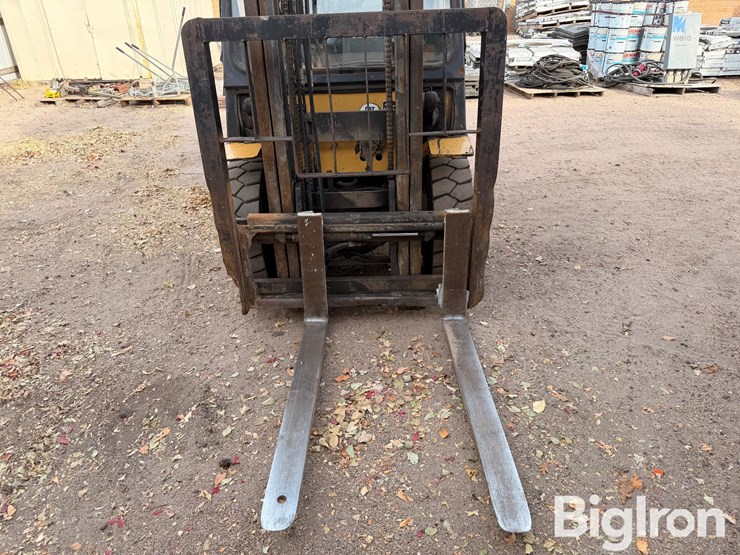 caterpillar-dp25-image-13