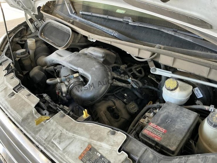 2018-ford-transit-image-13