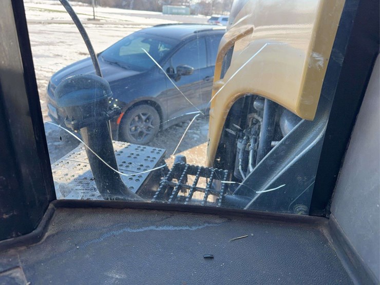 caterpillar-775e-image-13