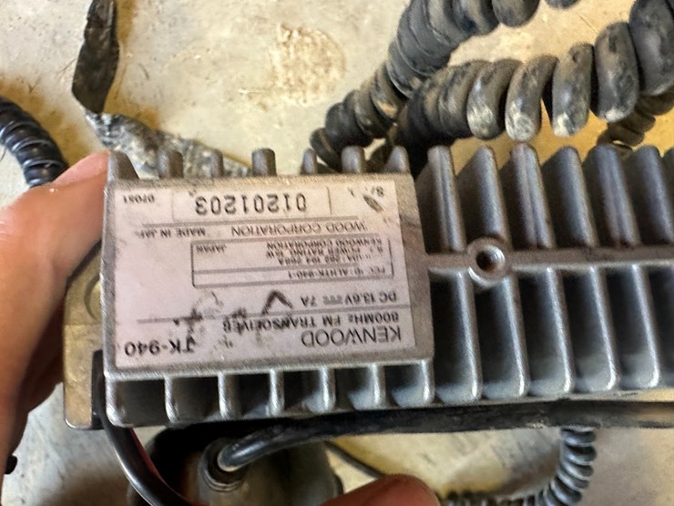 #35585-•-lot-of-(10)-kenwood-radio-transceivers-image-18