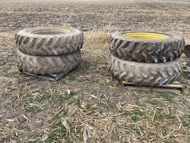 385/85/34-wheels-image-1