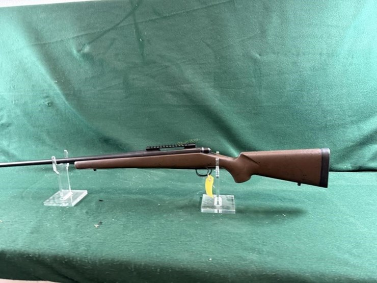 remington-mdl.700-300rem-ultra-mag-rifle-image-3
