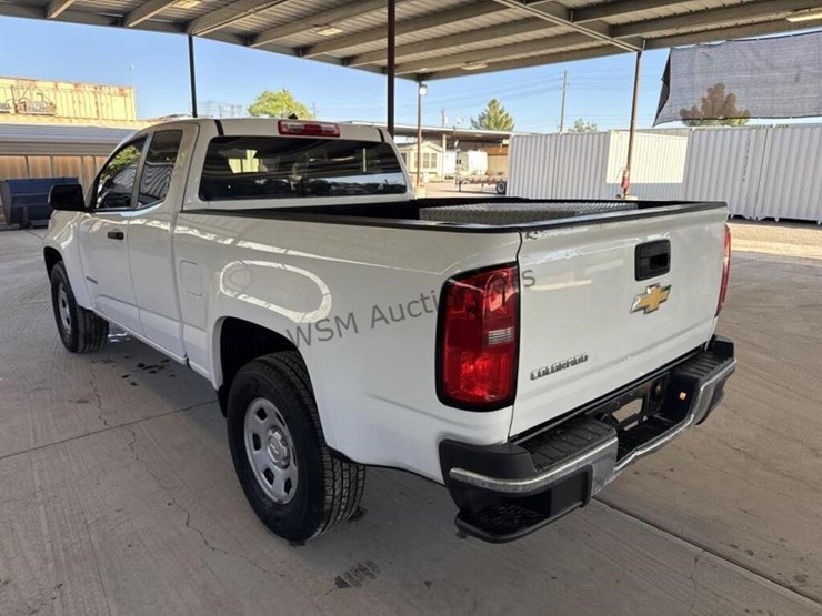 2016-chevrolet-colorado-image-8