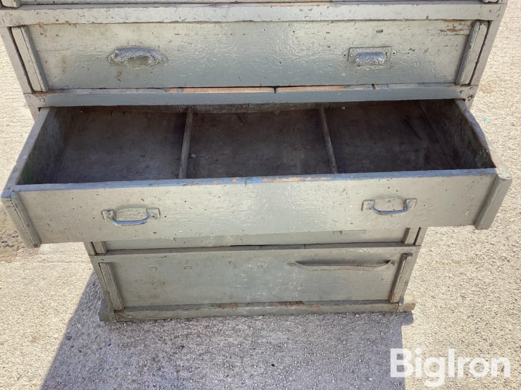 6-drawer-wooden-cabinet-image-15