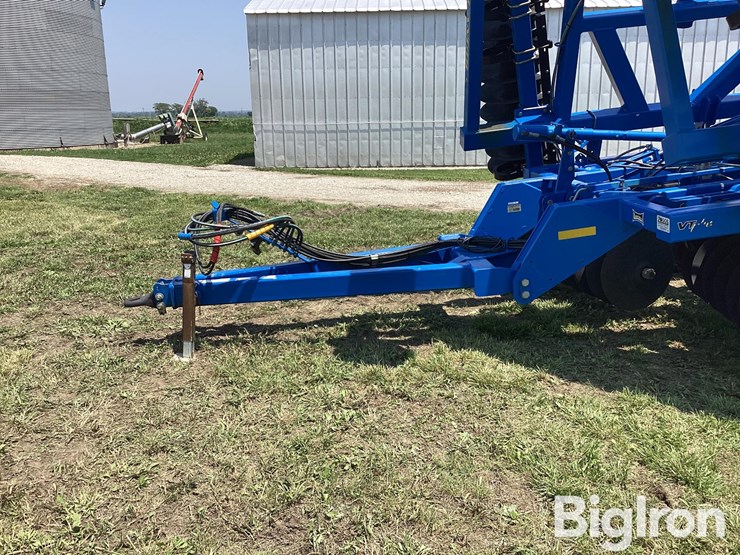 2012-landoll-7431-29-image-10