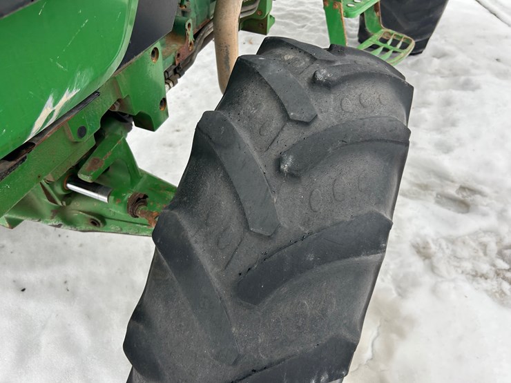 john-deere-5101en-image-8