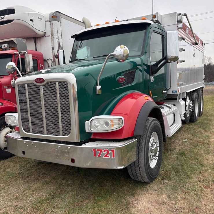 PETERBILT 567