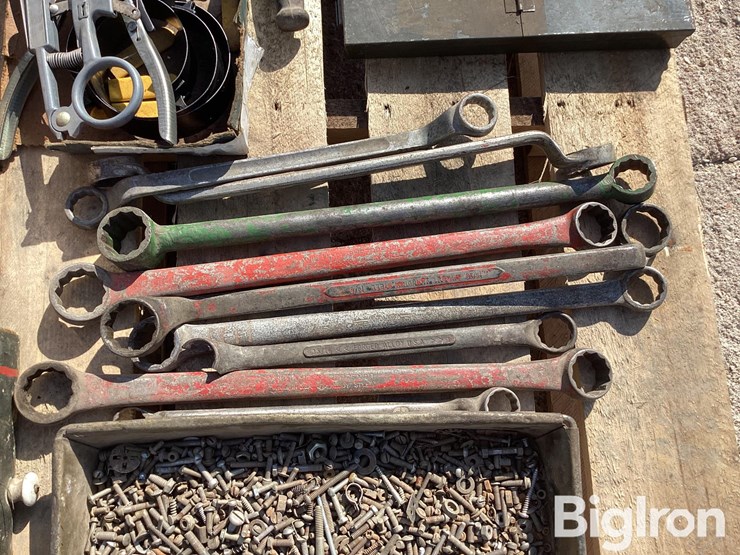 wrenches,-washers,-hardware-&-springs-image-16