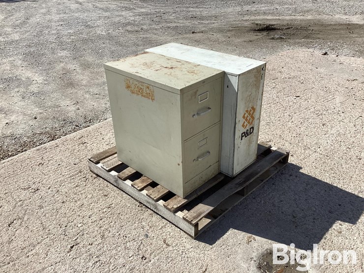 parts-cabinet-&-2-drawer-filing-cabinet-image-3