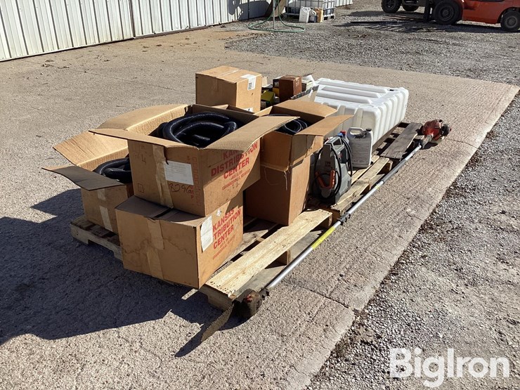 50-gal-plastic-oil-tank-&-other-miscellaneous-items-image-3