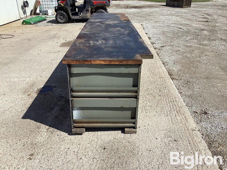 14-drawer-metal-work-bench-image-4
