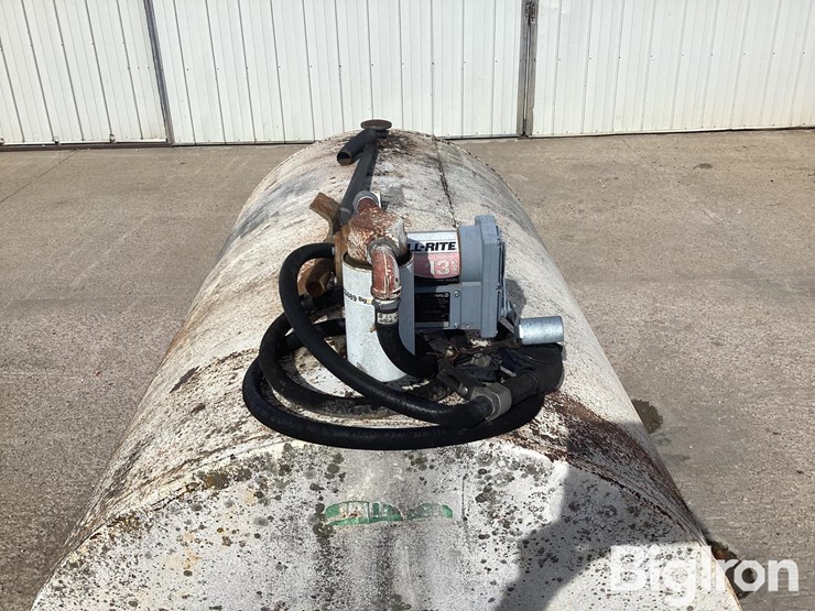 fuel-barrel-w/-fill-rite-pump-image-15