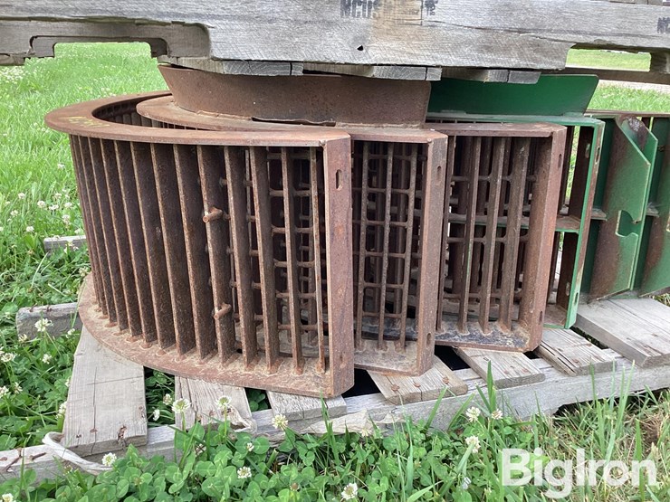 john-deere-60-image-18