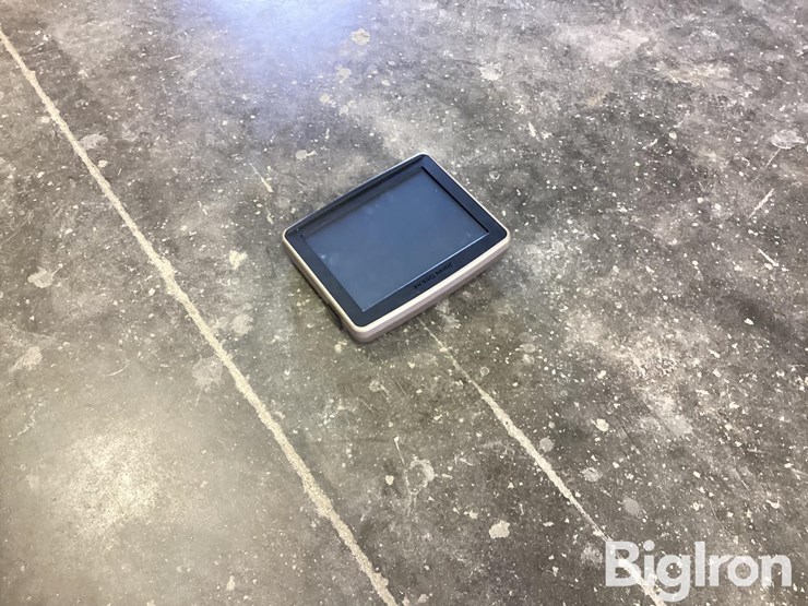 2015-john-deere-2630-image-1