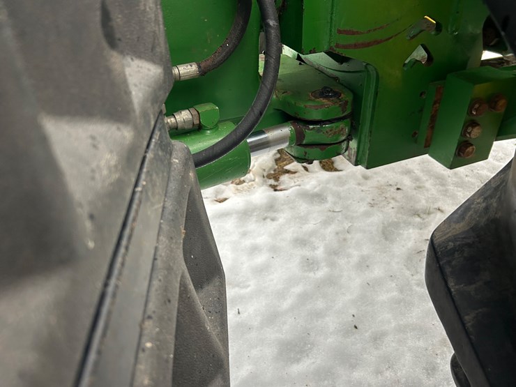 john-deere-9560-image-11