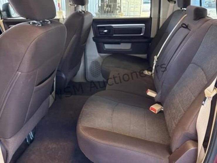 2017-ram-1500-lone-star-image-29