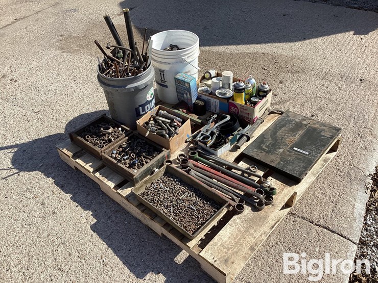 wrenches,-washers,-hardware-&-springs-image-5