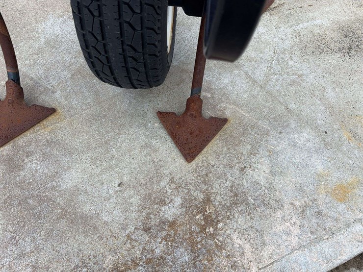 24'-unverferth-perfecta,-3-pt,-mounted-field-cultivator-image-3