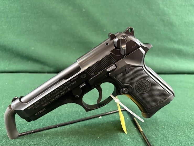 p.-beretta-mdl.92-9mm-pistol-image-6