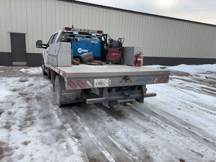 2020-ford-f350-image-2