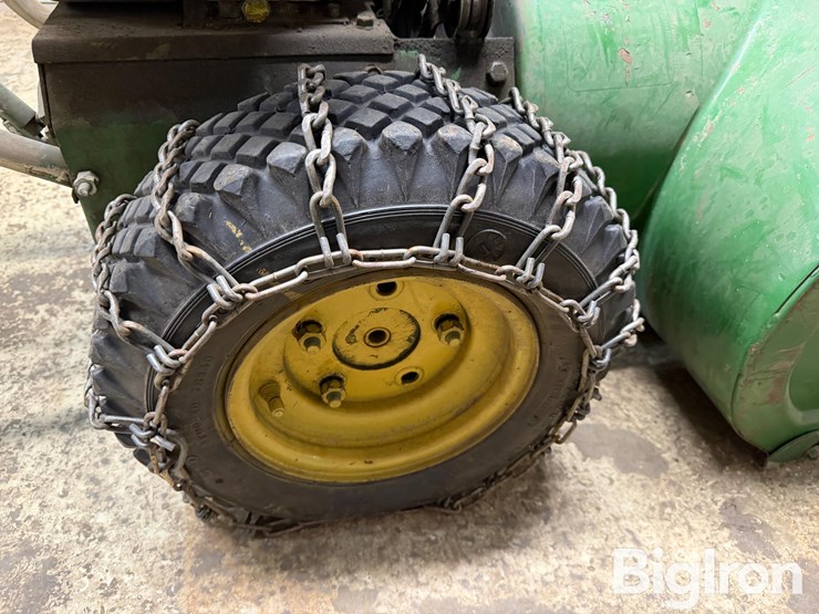 john-deere-726-image-15