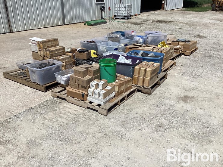 precision-planting-pallets-of-parts-image-7