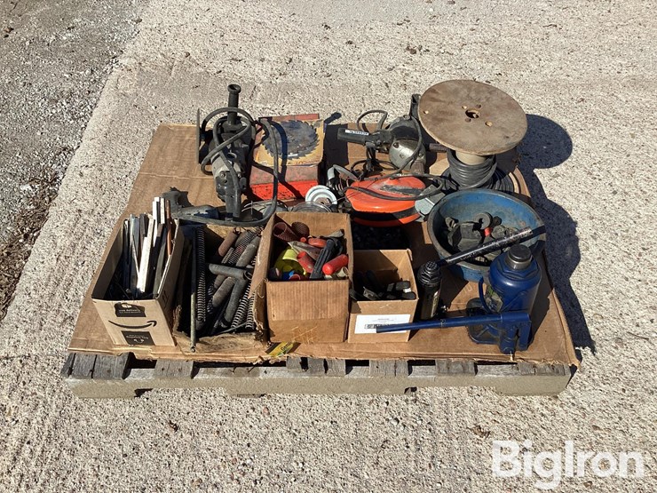 bottle-jacks,-grinder,-key-stock,-drill-image-4