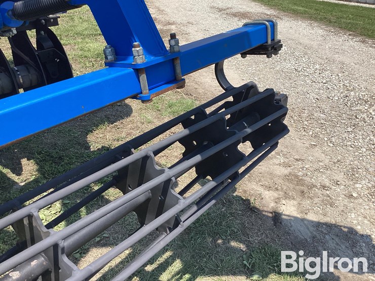 2012-landoll-7431-29-image-20