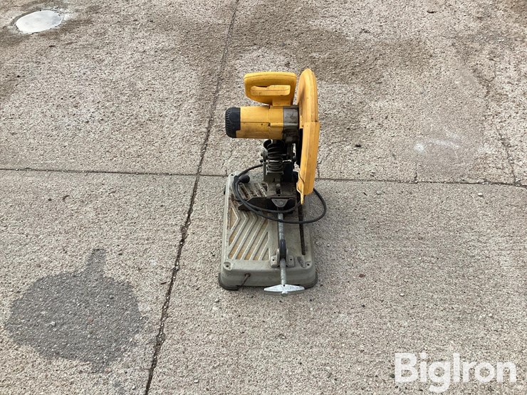 dewalt-chop-saw-image-2