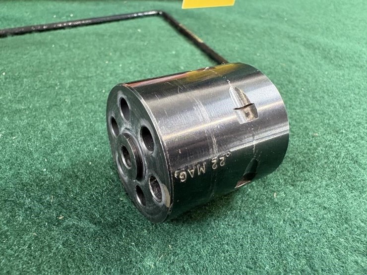 heritage-rough-rider-22cal-revolver-image-9