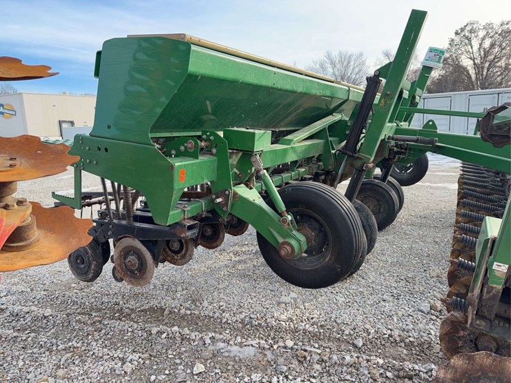 great-plains-20’-grain-drill-image-3