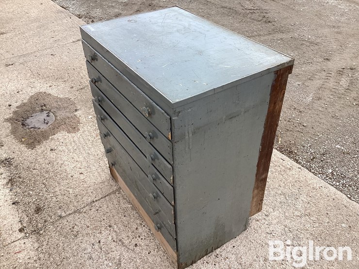 7-drawer-wooden-cabinet-image-10