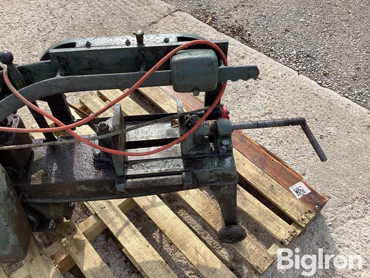 jet-band-saw-image-10