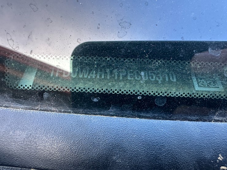 ford-f450-xl-image-56