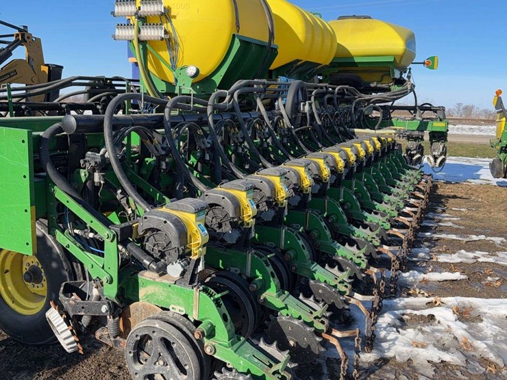 john-deere-36-image-8