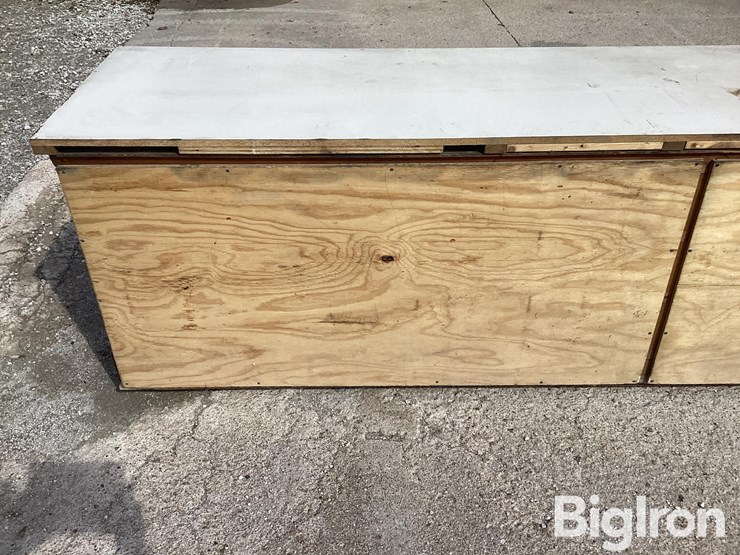 work-bench-w/-drawers-image-13