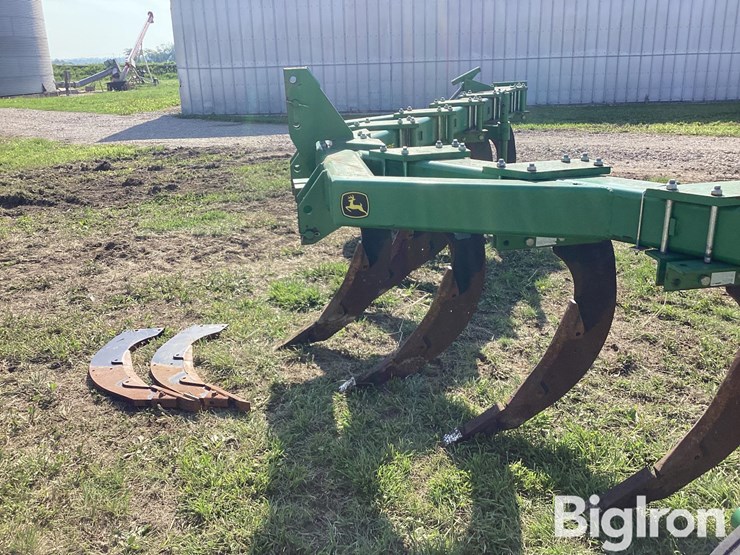 2013-john-deere-915-image-13