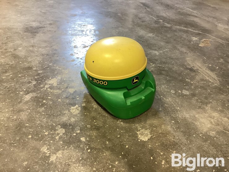 2015-john-deere-3000-image-3