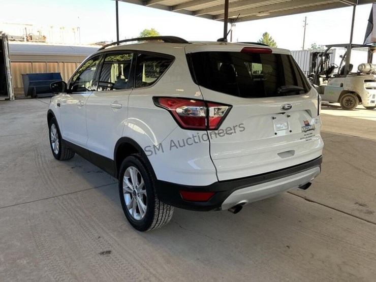 ford-escape-se-image-5