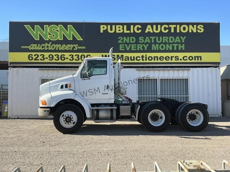 2008-sterling-l8500-image-1